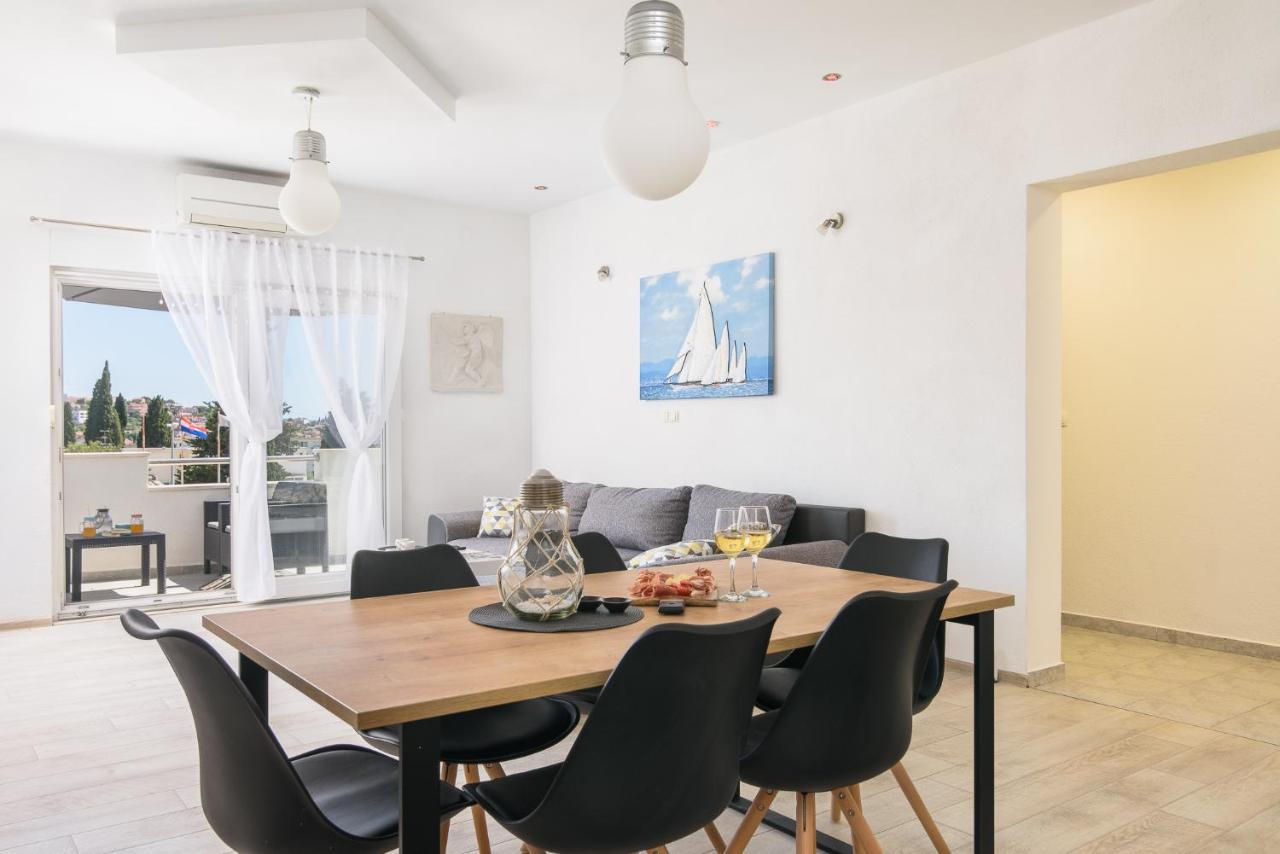 Mare&Antonio Apartment Trogir Bagian luar foto