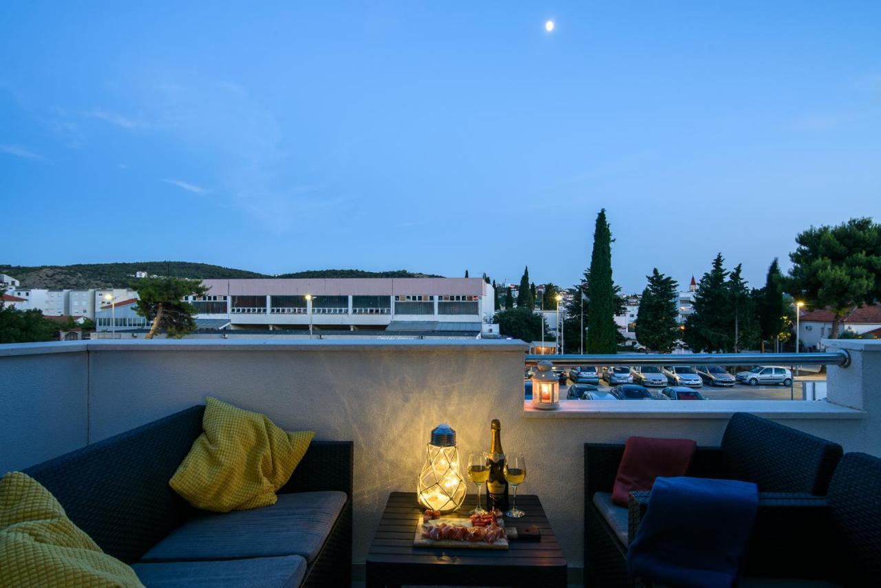 Mare&Antonio Apartment Trogir Bagian luar foto