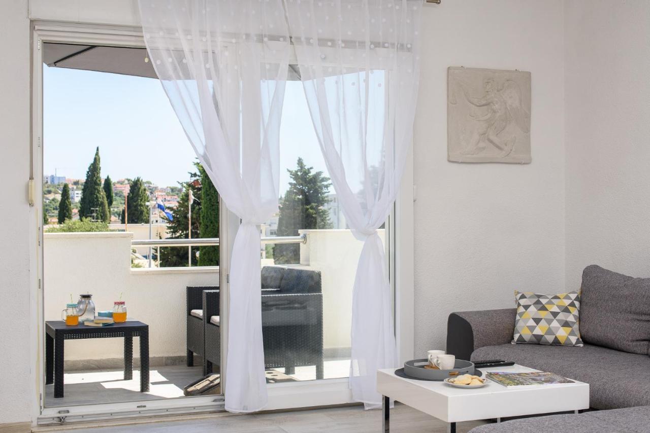 Mare&Antonio Apartment Trogir Bagian luar foto