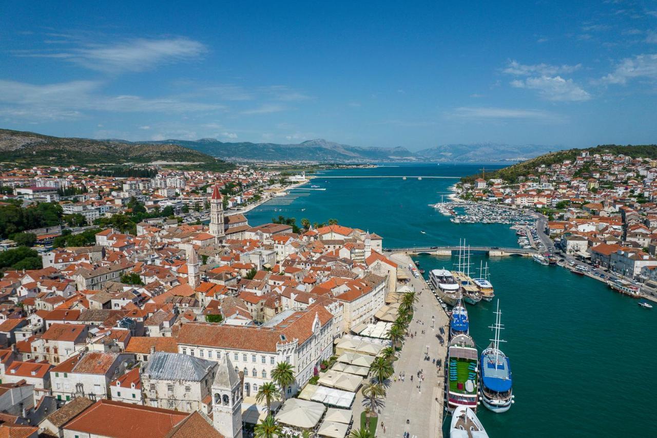 Mare&Antonio Apartment Trogir Bagian luar foto